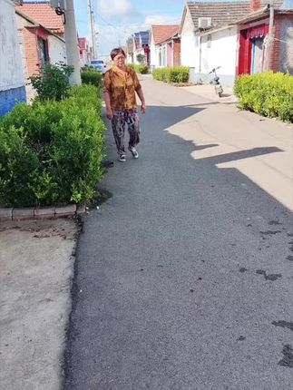 这就是十年前我要3180的彩礼,还让他儿子跟我讨价还价的婆婆……