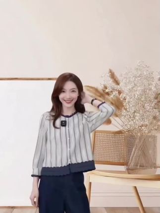 2025早秋新款女装巨好看短款小衫蕾丝花边长袖衬衫法式小资小上衣#心动的配对 #心动的配对 #心动的配对 #心动的配对 #心动的配对