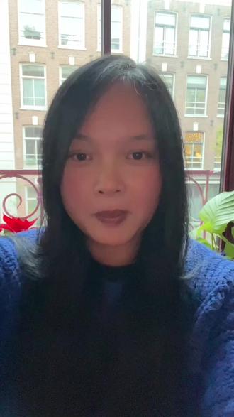 10个表达感谢的高频英文短句,不要只说Thank you啦! 老是只说 Thank you 吗?
试试这些更高级的表达感谢的英文👇
1. Thank you.
谢谢你
2. Many thanks.
非常感谢
3. Thanks anyway.
还是谢谢你(对方没帮上忙,但还是表达谢意)
4. Thanks again.
再次感谢
5. Much appreciated.
非常感谢(更正式更地道)
6. So grateful.
很感激
7. Truly grateful.
真心感激
8. Deeply thankful.
深深感谢
9. You’re wonderful.
你太棒了!(带感谢语气)
10. You’re amazing.
你太了不起了!(太感谢你了)
赶紧收藏起来学习吧!
下次别再只说 Thank you 啦!
#英语每天一分钟 #创作者中心 #创作者中心上热门 #零基础英语 #英语口语