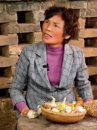 大玉精选的桑葚山楂条,配料干净,口感细腻软糯,好吃又开胃,酸酸甜甜的,趁现在福利价,赶紧去薅它#桑葚山楂条 #零食推荐 #超便宜超划算 #山楂条 #广西母女