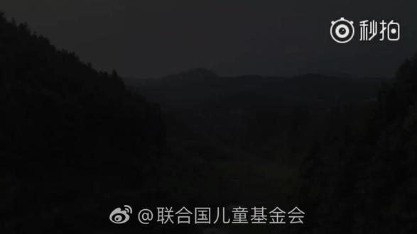 “做公益 我无条件地OK!”#王源#公益
源于你 源于爱 💚#源基金