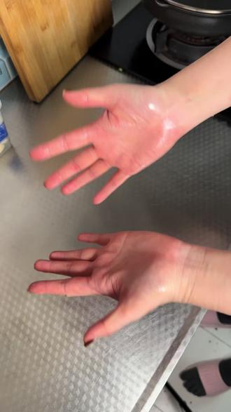 《家政女皇》诚不欺我,方琼老师教的小妙招都太有用啦~ #家政女皇 #生活小妙招 #去油污 #春节