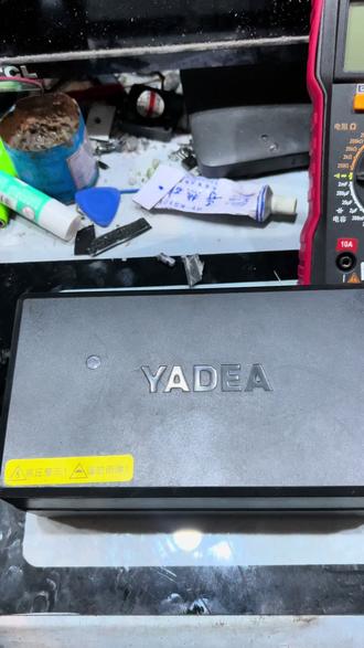 雅迪石墨烯电池专用充电器,72V4.5A,原机通电亮绿灯,不能充电,经检测:电感引脚脱焊!已经完美修复!#石墨烯 #雅迪石墨烯 #雅迪石墨烯电池 #真实生活分享计划