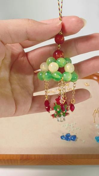 圣诞版水母风铃挂件教程,快来试试吧#水母风铃 #圣诞节礼物 #手作diy #圣诞礼物 #挂件