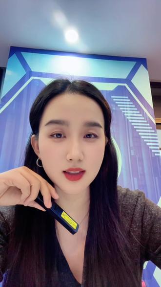 【“执念消失的时候,平静就会登场。而平静的代价,是杀死自己很多遍。”】#情绪 #情感共鸣 #女性成长 #自我保护