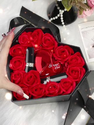 世间万千,万幸有你❤️#礼物推荐 #给女朋友送礼物 #七夕礼物 #适合女生的礼物推荐 #送女友