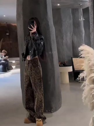 美式复古豹纹阔腿牛仔裤女2025夏季新款高腰显瘦宽松直筒阔腿裤#面料柔软舒适 #品质女裤#时尚休闲#潮流穿搭 #穿出自己的风格