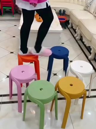 过年搬新家人多坐不下的,这个凳子提前备起来啦#凳子 #风车凳 #家用凳子 #非常方便实用 #结实耐用