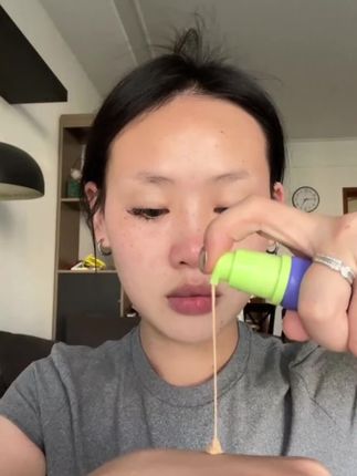 博主研发的小众粉底液就是好用!服帖扒脸,遮瑕力更是杠杠滴。瑕疵皮姐妹都闭眼冲!#粉底液 #瑕疵皮 #底妆 #平价粉底液测评 #北尼达粉底液