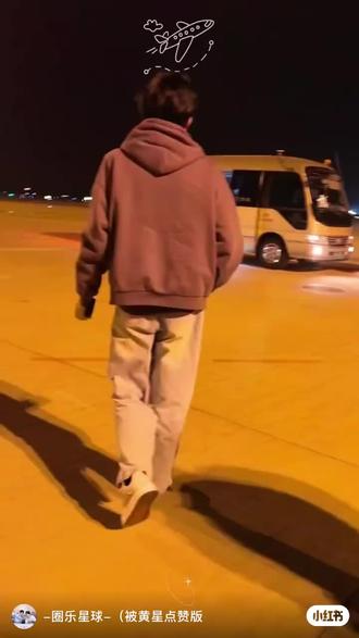 星星✨邱邱他们的花絮来了#黄星⭐邱鼎杰 ##路透 #