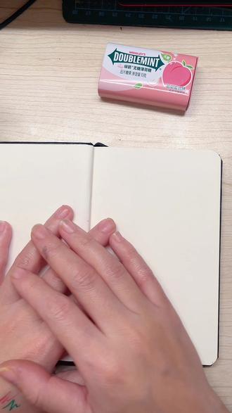 今日份十分钟小速写教程~糖果盒子#简笔画 #画画画 #谁教的娃这么优秀😀 #画 #手翻画