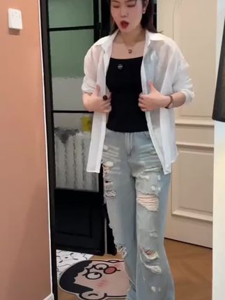 欧若风 温途2.0PRO玻色因冰丝吊带背心带胸垫女士打底衣#夏季穿搭 #简约搭配