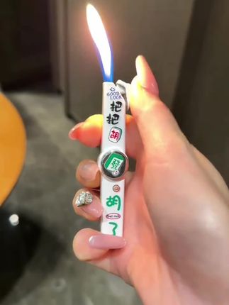 高级感原创细条小巧便携解压陀螺#打火机#高级感#玩个很新的东西 #仙女必备#送男朋友打火机推荐