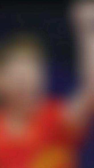 任何诋毁
在扫雷女战士面前
都会显得苍白无力
再一次回顾战胜张本美和的每一场比赛
听着解说们的欢呼、赞叹
谁能体会你的咬牙坚持
隐忍着伤痛
带着绝不退缩的信念
不屈的倔强
一切源于骨子里的血性
十全十美的阻击战绩
创造历史 无人能及
就像大家对你说的一样
“王曼昱全肯定”🙏🏻🙏🏻🙏🏻
曼昱
在即将到来的🐎年
愿一切美好都奔赴你而来
“马上涨球 马到成功 一马当先”
让永不止步的这份能量继续陪你前行
回头会发现
你已经悄悄抵达了更辽阔的彼岸。。。❤❤❤#王曼昱 #抗日女战士 #赛场瞬间 #体育精神 #人格魅力