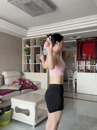 30+女生多练背,它是我们含胸驼背,脸垮的元凶,背练好了穿什么都好看#健身 #居家运动健身 #居家锻炼 #运动 #背薄一寸年轻十岁