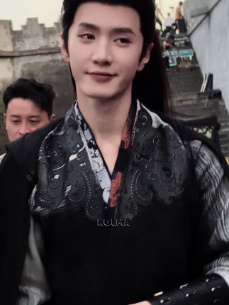 大皇子好久没这样笑了 #陈哲远 #凤随歌 #一笑随歌