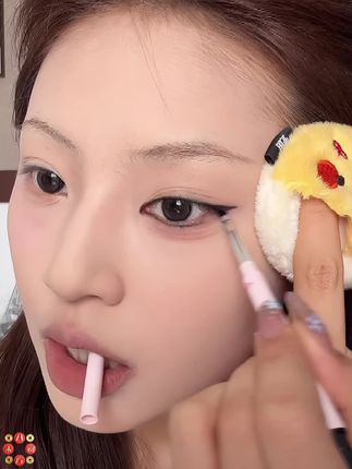 自带刀锋刷的眼线胶笔有多好用?手残党也能画出完美眼线的秘密就是它啦!!#眼线胶笔 #好物分享#防水防汗不晕染 #自用好物推荐 #平价好物