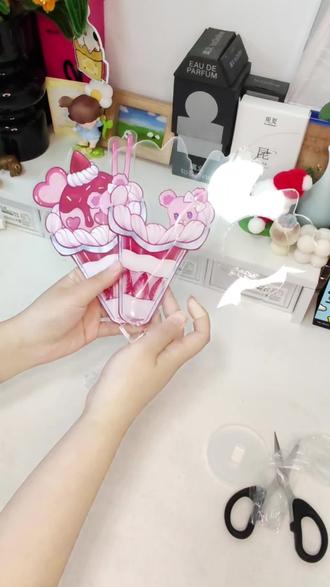 偶像活动星宫莓同人草莓芭菲谷美开箱视频来喽~
#偶像活动 #偶像活动星宫莓 #谷美开箱