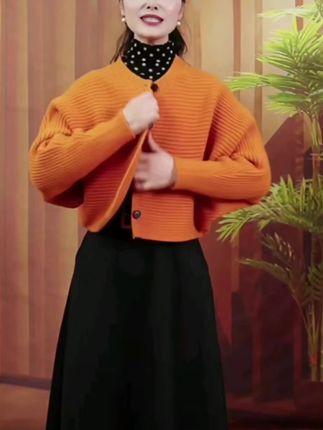 短款针织衫开衫毛衣外套女长袖秋季设计感小个子复古气质百搭上衣@DOU+小助手