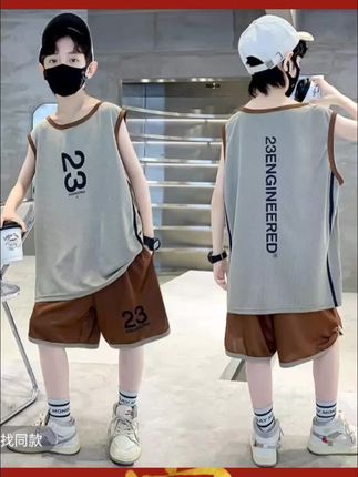 #时尚潮流新款童装推荐