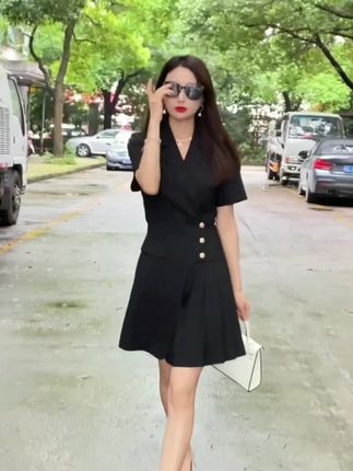#高级感穿搭 #连衣裙 #显瘦穿搭 #气质穿搭 #连衣裙穿搭