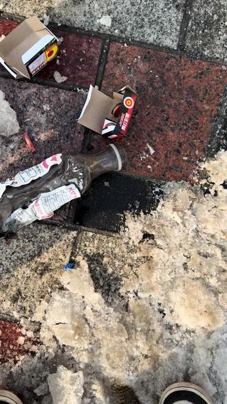 教你们如何用采菊制作烟雾弹😝#彩菊烟花新玩法 #烟雾弹