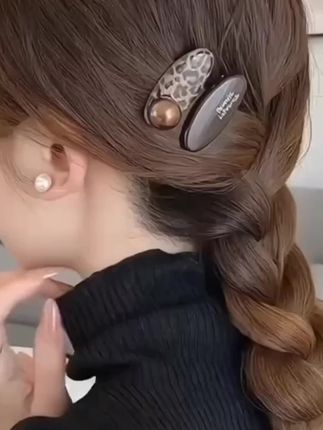 美拉德咖色豹纹发夹女2024新款高级感秋冬发饰复古侧边刘海夹子女#碎发夹#时尚饰品#侧边夹#刘海夹#小众设计感