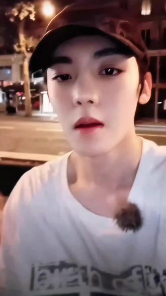 哥哥 明天就是8.3了 可是我还是忘不了两年前的今天🥺#侯明昊 #侯明昊生日会