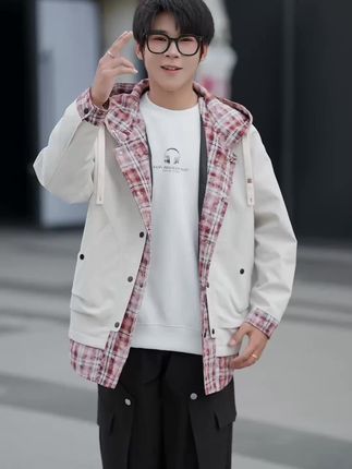男士夹克假两件休闲套装,秋季连帽帅气有型,穿上嘎嘎好看! #外套穿搭 #阳光帅气 #夹克外套 #假两件