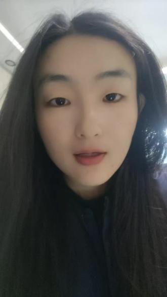 什么是真正的经济独立?就是可以自由自在、客观公正地看待事物并做出随心的选择。#女性成长 #自我成长 #伍尔夫#一间属于自己的房#经济独立 #一间属于自己的房