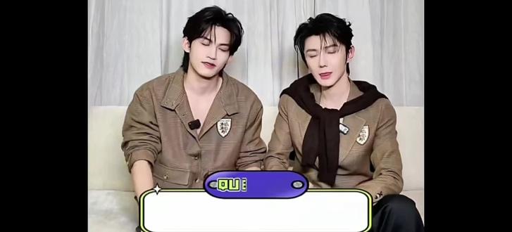 郝熠然谈吐有节,进退有度,温文尔雅,太有人格魅力了,比他的颜更吸引人!#追星的幸福此刻具象化了 #追星怎么可能追谁都一样 #我的大明星一定红透半边天