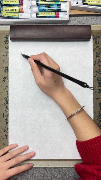 国画,梅花详细教程来啦!#画画 #国画 #跟着抖音学画画 #国画教程