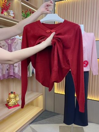 #谁穿谁好看 #洋气减龄 #显瘦遮肉 #时尚妈妈装 #中老年女装