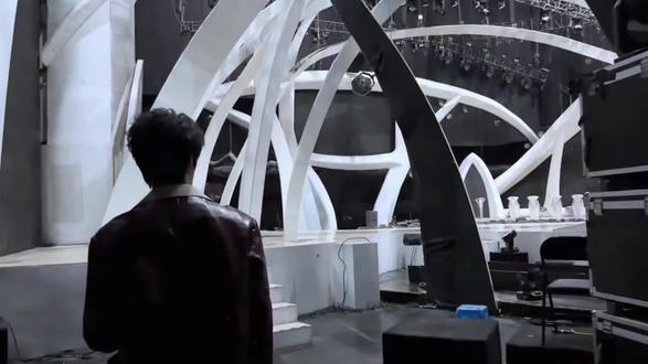 我要为这位男嘉宾爆灯!!!
#张峻豪