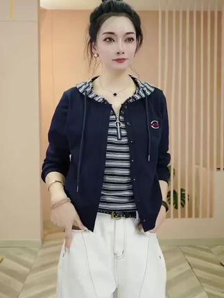 2025早秋新品时尚百搭修身显瘦假两件连帽卫衣女士长袖上衣8124