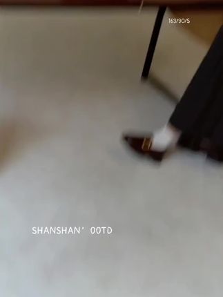 谁懂反季的快乐小香风套装短西装+长裙系带领设计戳中审美冲就完事儿#反季特卖 #小香风套装 #韩系穿搭