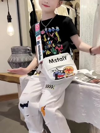 #家有女儿的看过来 #每日童装穿搭分享 #换个风格不一样的自己 #女童时尚范