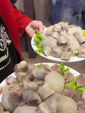 #内蒙美食肚包肉 #肚包肉和羊肉肠 #肚包肉羊肉肠