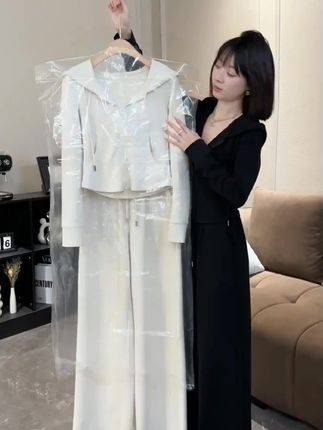 2025秋季新款连帽开衫休闲运动套装洋气减龄小个子阔腿裤两件套女~#时尚气质穿搭#洋气减龄套装#休闲减龄穿搭#女装穿搭