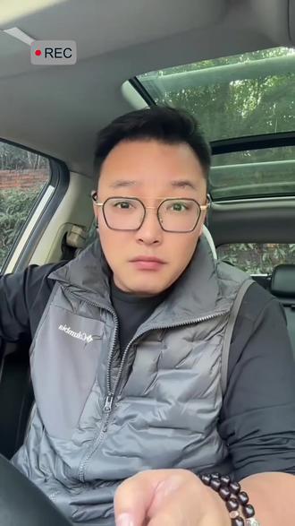 临近春节,出行一定要注意安全哟!