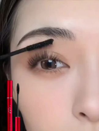 火烈鸟睫毛膏加长加密,上妆根根分明#睫毛膏 #美妆 #大数据推荐给有需要的人