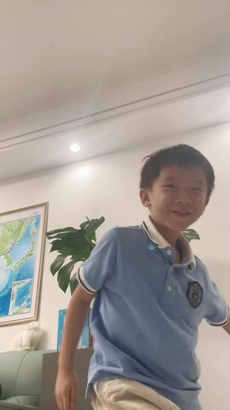 听说现在全网都在找童年?我把竹蜻蜓“复活”了!慢动作看竹蜻蜓起飞,治愈强迫症😀
#热门 #雪糕棒 #竹蜻蜓 #怀旧 #手工DIY