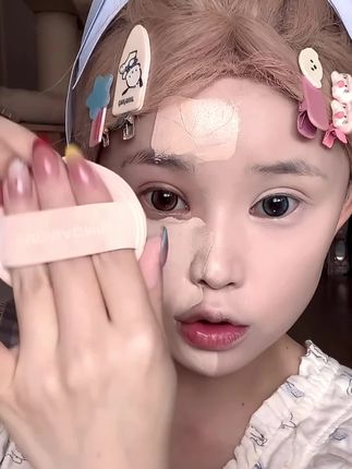 #郭小妞 爆火的奶咖粉扑!我发誓真的巨好用巨好用!!又大又软还不吃粉!尤其是化妆容易卡粉斑驳的!一定要去试试他!真的会惊艳到自己!!而且每一个都送收纳盒!这性价比简直绝了!!#粉扑 #化妆工具 #我可真会买 #仙女必备