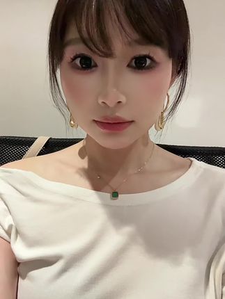 奶茶配锅巴~