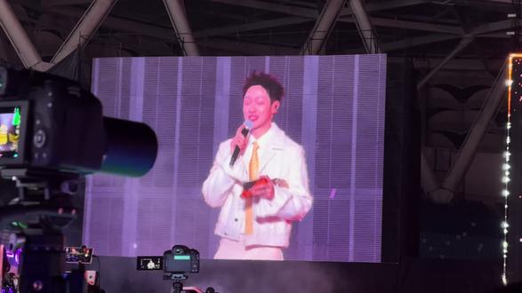 来听听司仪天哥的致辞
#橹穆 #来自天堂的魔鬼