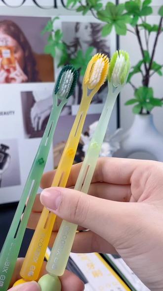白惜抗菌牙刷 空心透气设计 银离子刷丝软毛宽头护龈#空心工艺 #抗菌护齿 #软毛舒适 #银离子配方 #宽头刷牙