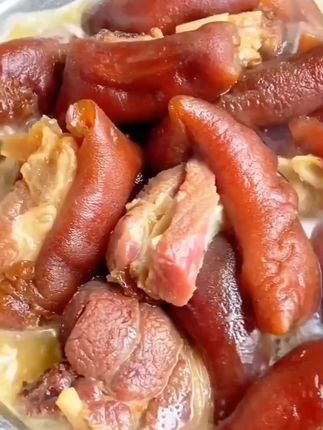 #猪腿 #腊肉猪腿 #大洋芋 #手撕豆干 #抖音美食创作者