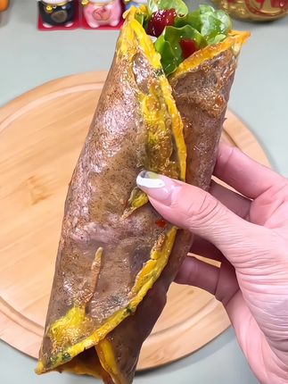 #早餐吃什么 荞麦卷饼卷上爱吃的青菜和肉简单又美味#美味早餐 #卷饼#粗粮