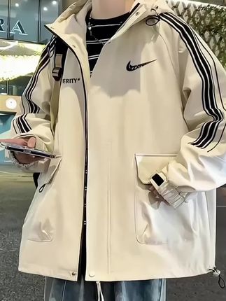 #男士夹克外套 夹克外套男士青少年秋冬季宽松休闲连帽冲锋衣#冲锋衣 #夹克外套 #男士夹克 #休闲夹克