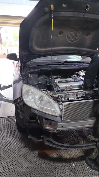 别克换水箱 哈弗大保养#专业维修保养#变速箱保养#汽车轮胎#汽车电瓶#汽车导航